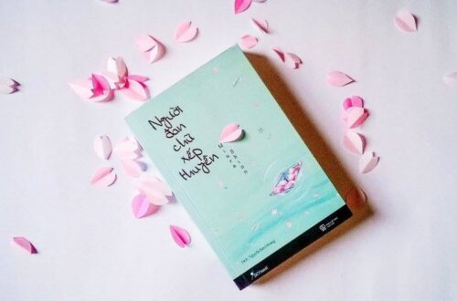 sách người đan chữ xếp thuyền